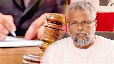 முன்னாள் அமைச்சர் டக்ளசுக்கு நீதிமன்றம் பிடியாணை