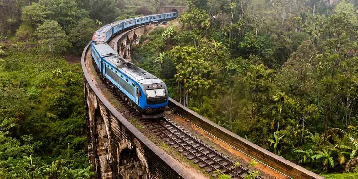 ஒரு சில ரயில் சேவைகளில் மூன்றாம் வகுப்பு பெட்டிகளில் ஆசனங்களை முன்பதிவு ரத்து