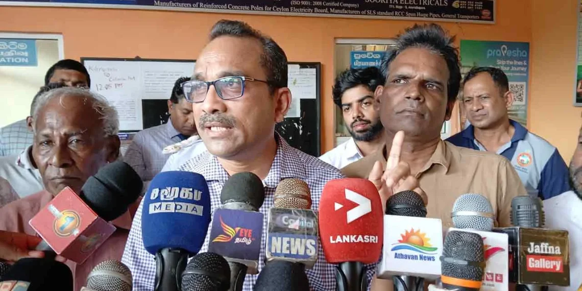 அரசாங்கத்தை 5 வருடங்களுக்கு அசைக்க முடியாதென்கிறார் அமைச்சர் பிமல்