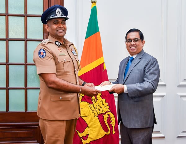 புதிய பொலிஸ்மா அதிபராக பிரியந்த வீரசூரிய நியமனம்