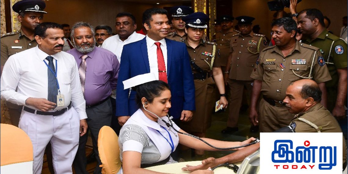 அரச ஊழியர்களின் நலனுக்கென ‘ஆரோக்கியம்’ நடமாடும் சுகாதார மருத்துவ மையம்
