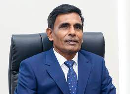 முன்னாள் ஜனாதிபதிகள் கைவிடும் அனைத்து சிறப்புரிமைகளையும் மக்களுக்கு வழங்க நடவடிக்கை