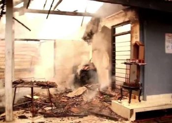 ஹொரணை முதியோர் இல்லத்தில் தீ விபத்து. 8 பேர் பலி