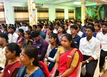 வடக்கில் உயர்தர மாணவர்களுக்கு ஜனாதிபதி நிதியத்தின் பாராட்டு நிகழ்வு